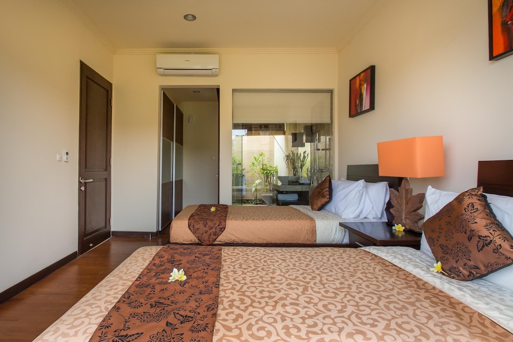 The Reika Villa 19/69