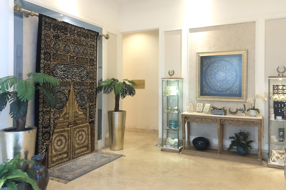 Noor Hotel 33/58