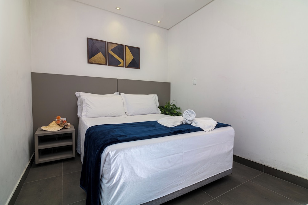 SUPERIOR, DOUBLE BED