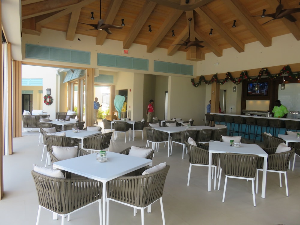February Point Resort Estates Bb1 32/50