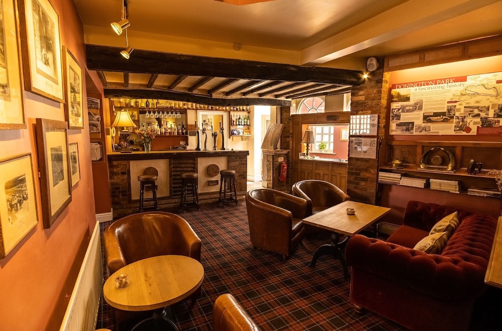 Donington Park Farmhouse Hotel 30/48