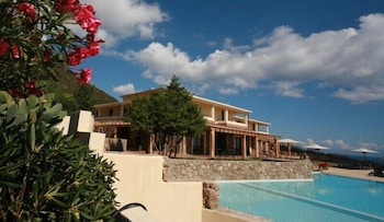 Villa Gustui Maris 53/56