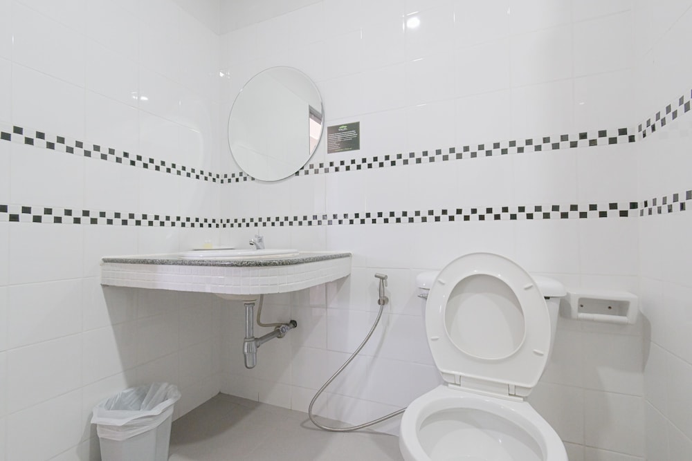 غرفة قياسية بسريرين منفصلين، Rattana Park Hotel 6/7