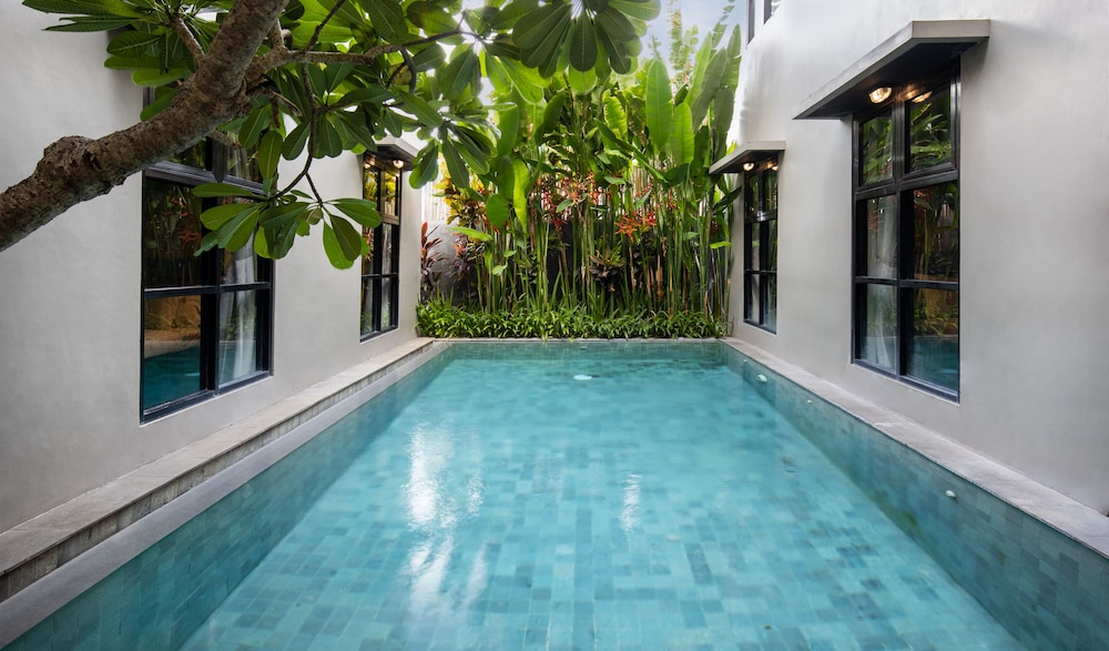 The Aswana Seminyak 13/16