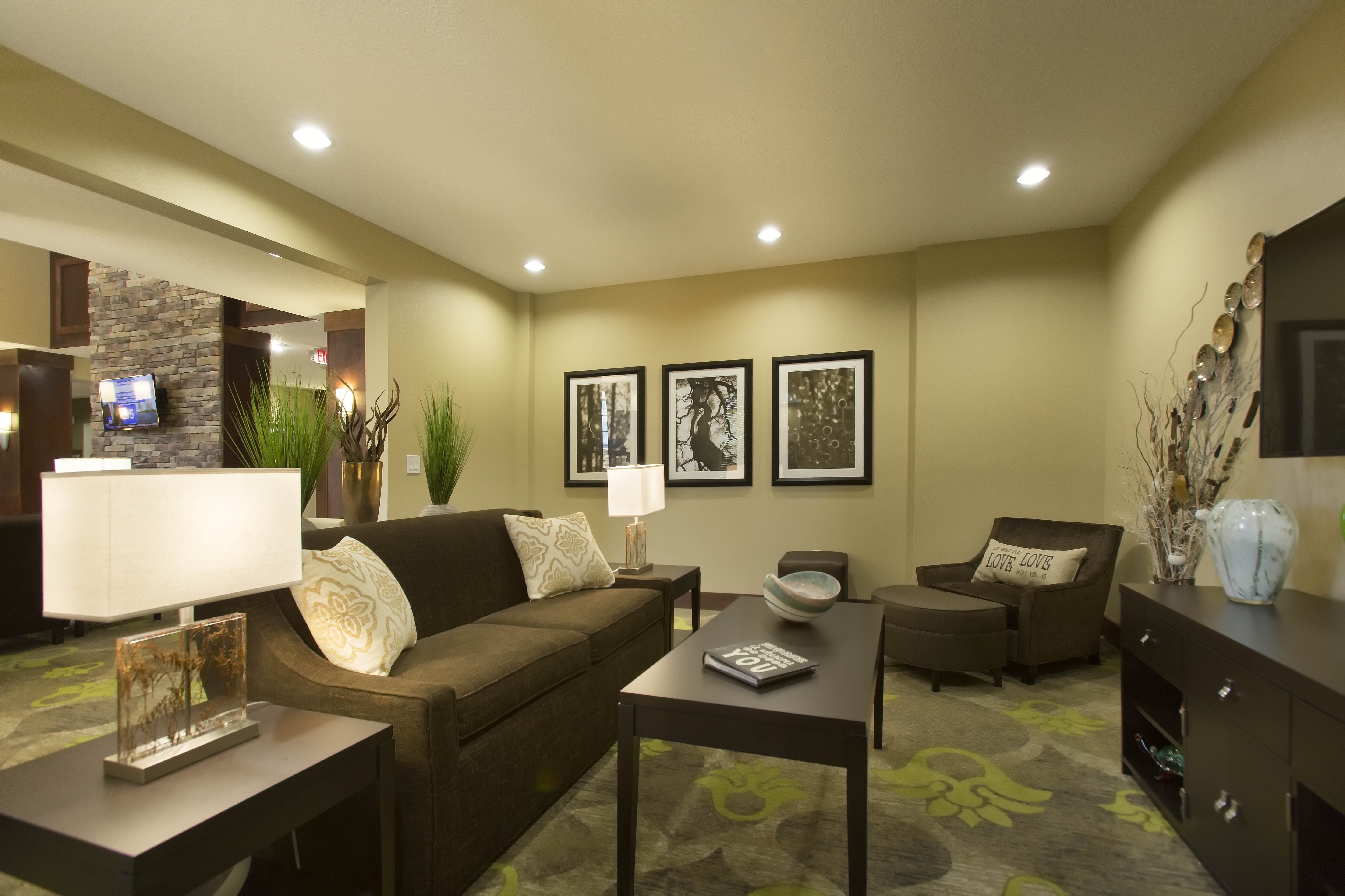 Staybridge Suites Orlando At Seaworld 22/50