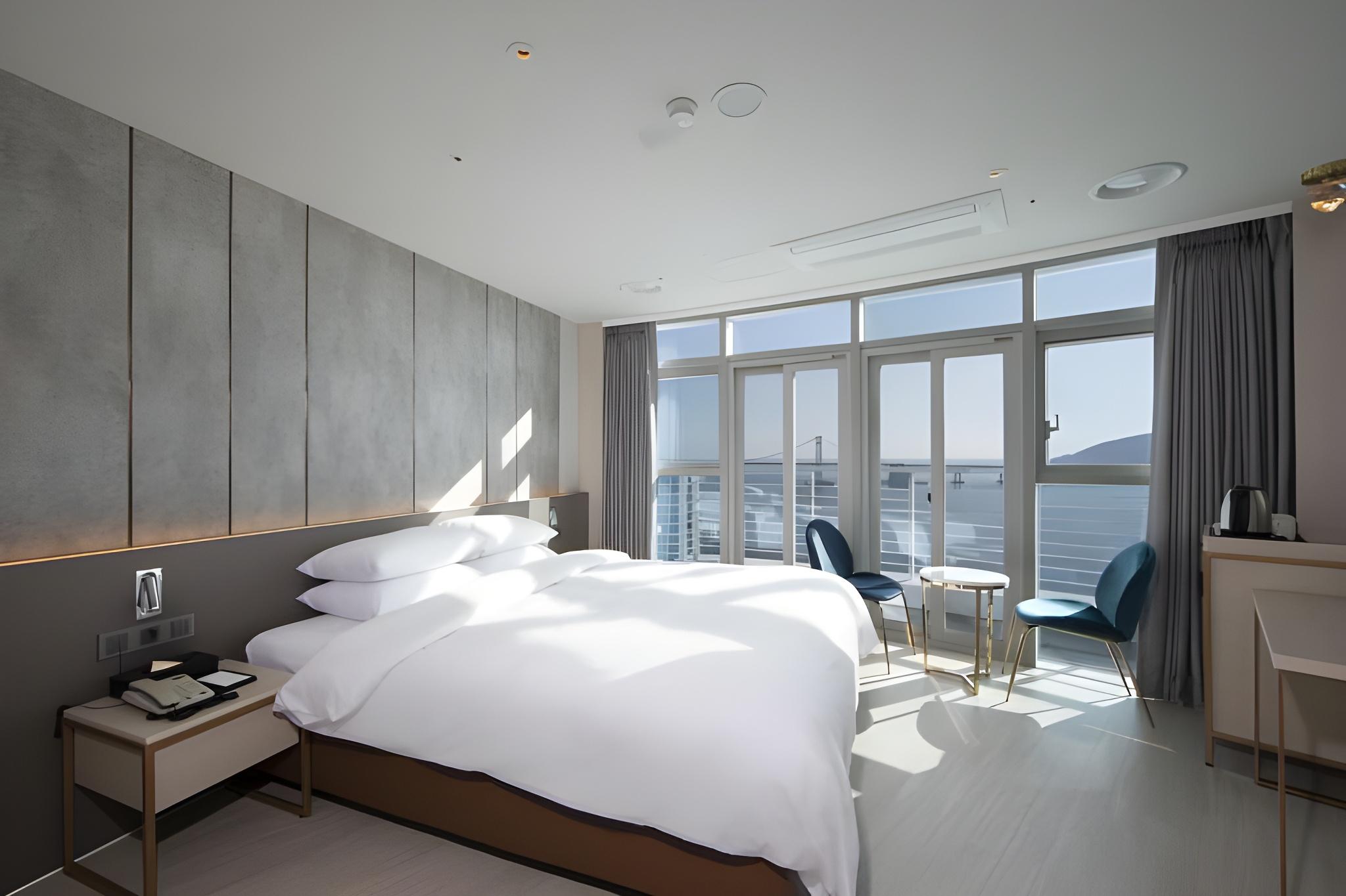 Healing, Room Assigned on Arrival, Ocean View