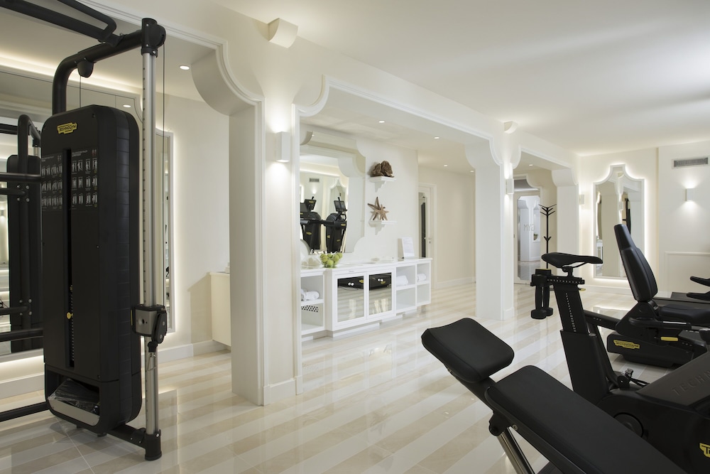 Grand Hotel Capodimonte 44/65