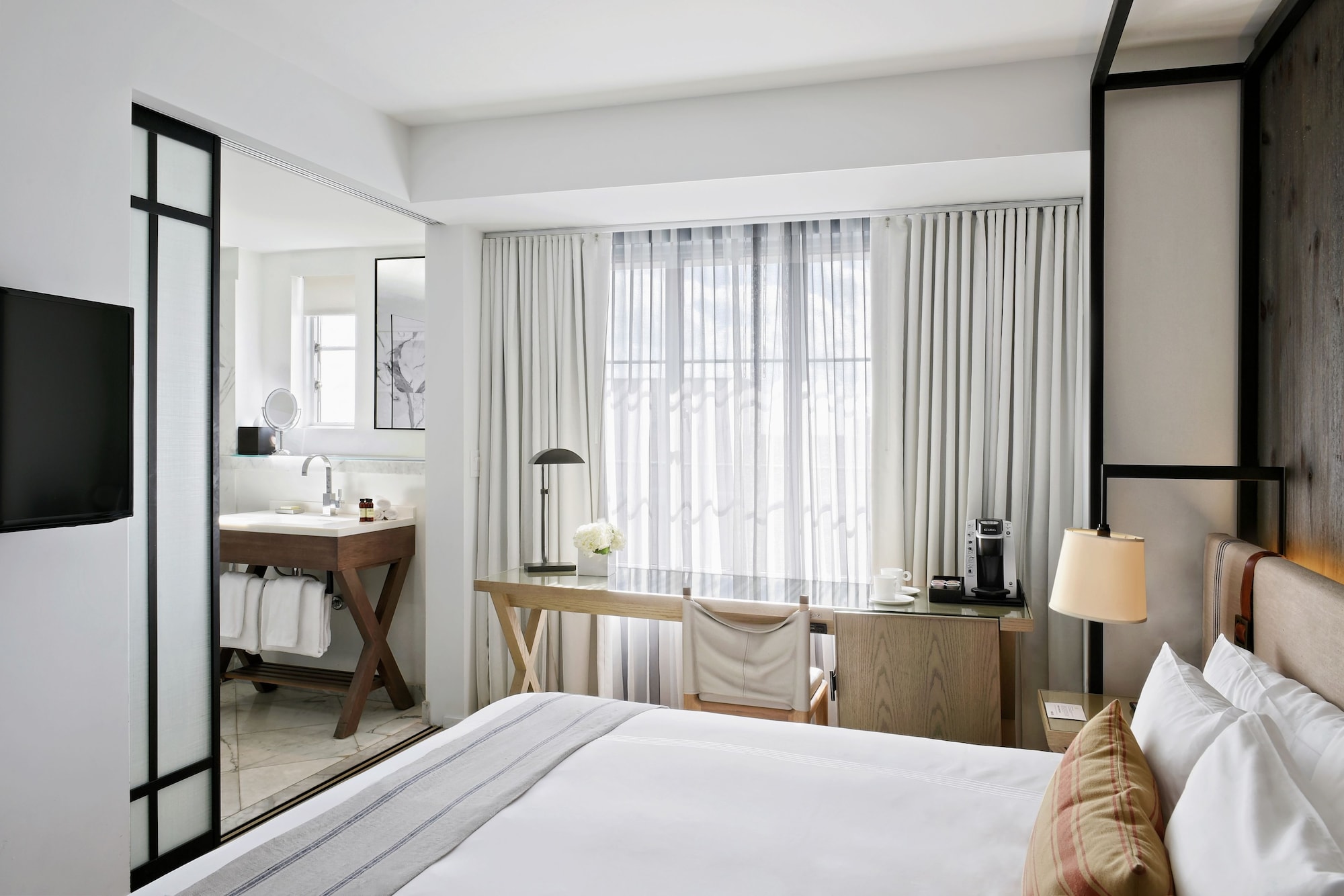 Double Superior King Bed