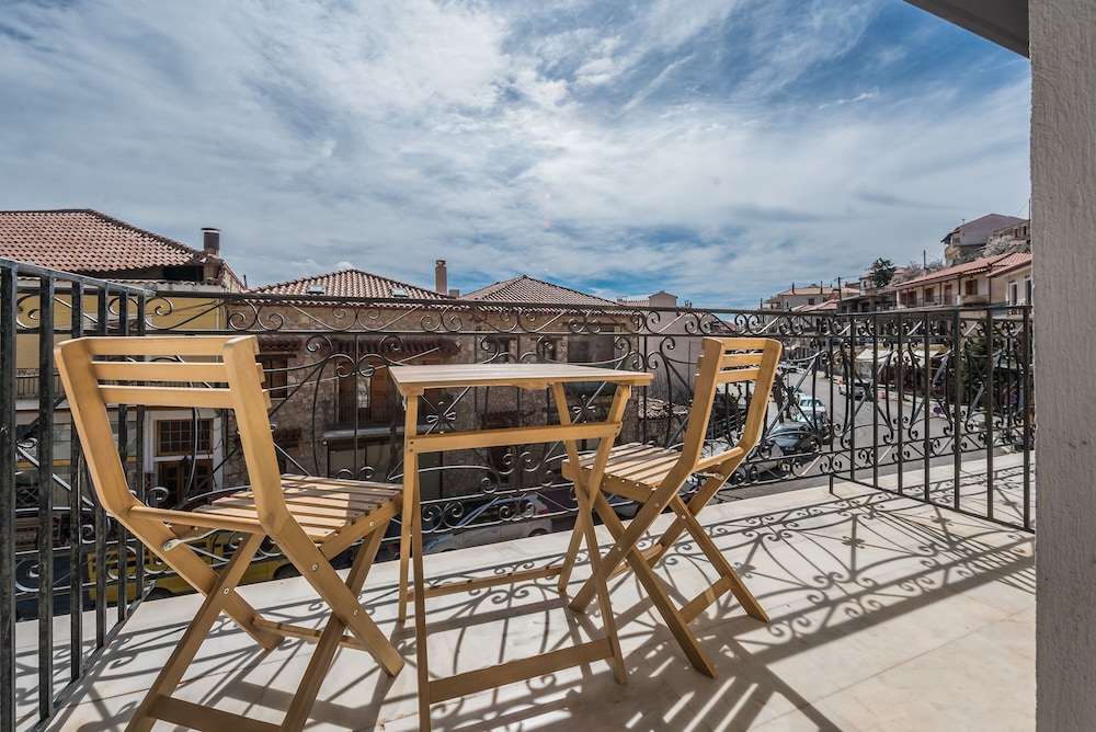 ARAHOVA INN 7/51