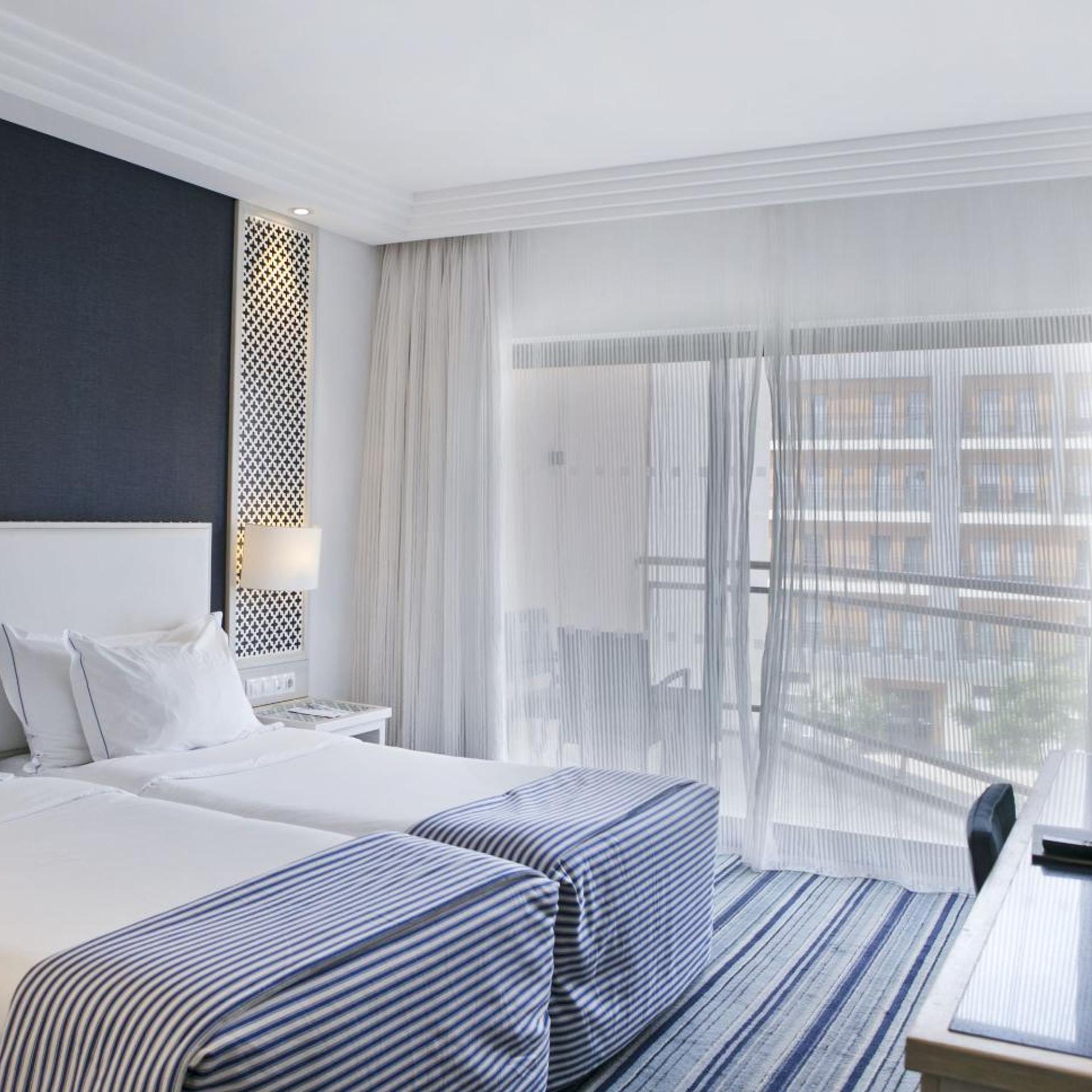 غرفة بسرير مزدوج أو سريرين منفصلين، Real Marina Hotel & Spa 4/7