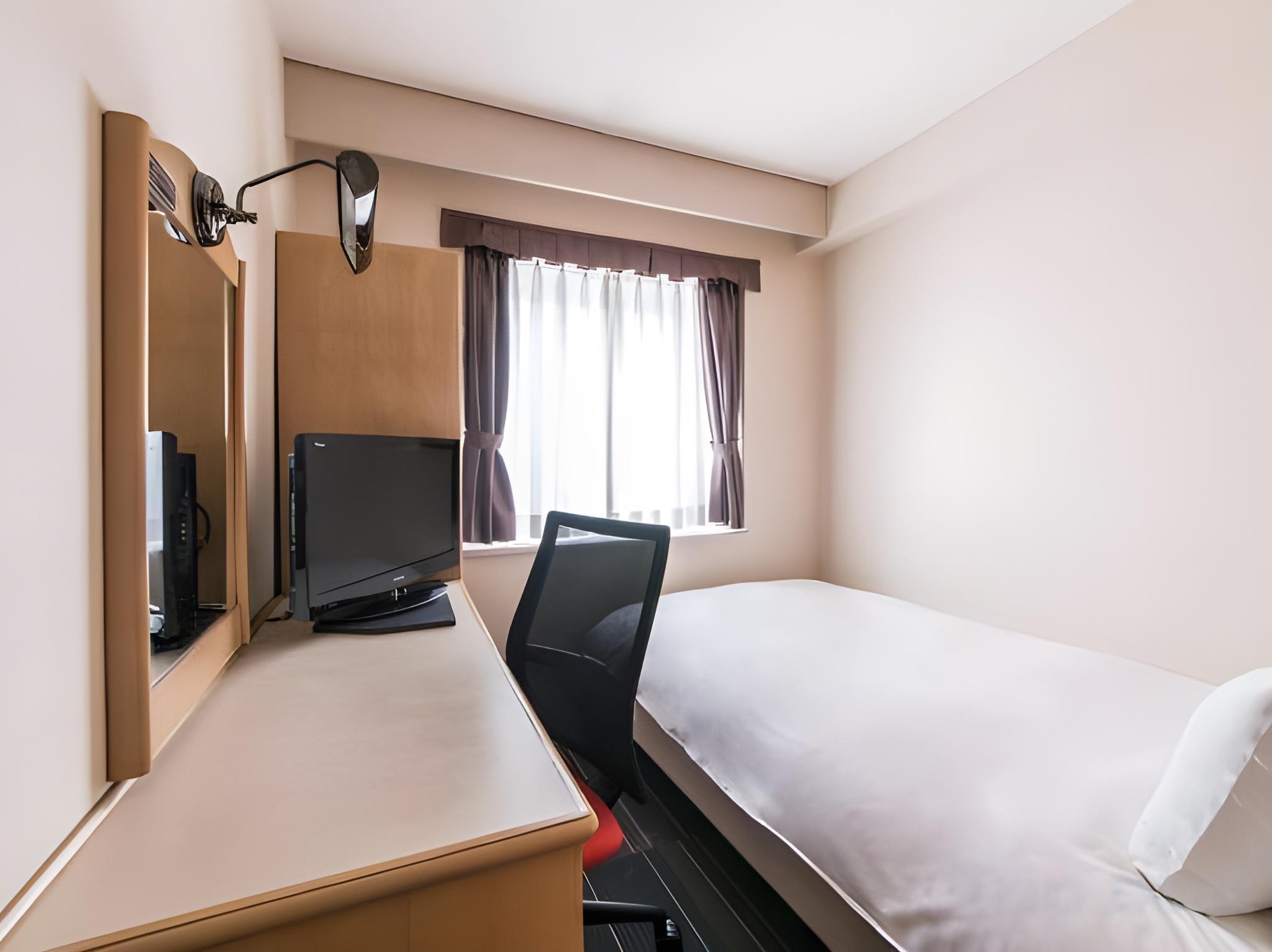 Semi Room, Single Bed, Semi Double Bed