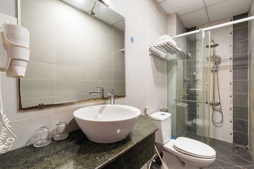Collection O Hoa Trang An Hotel - Near Airport 37/43
