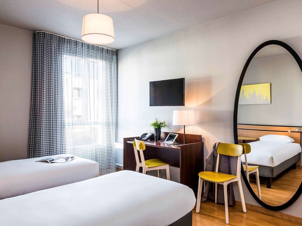 Adagio Access Vanves Porte De Chatillon 8/40