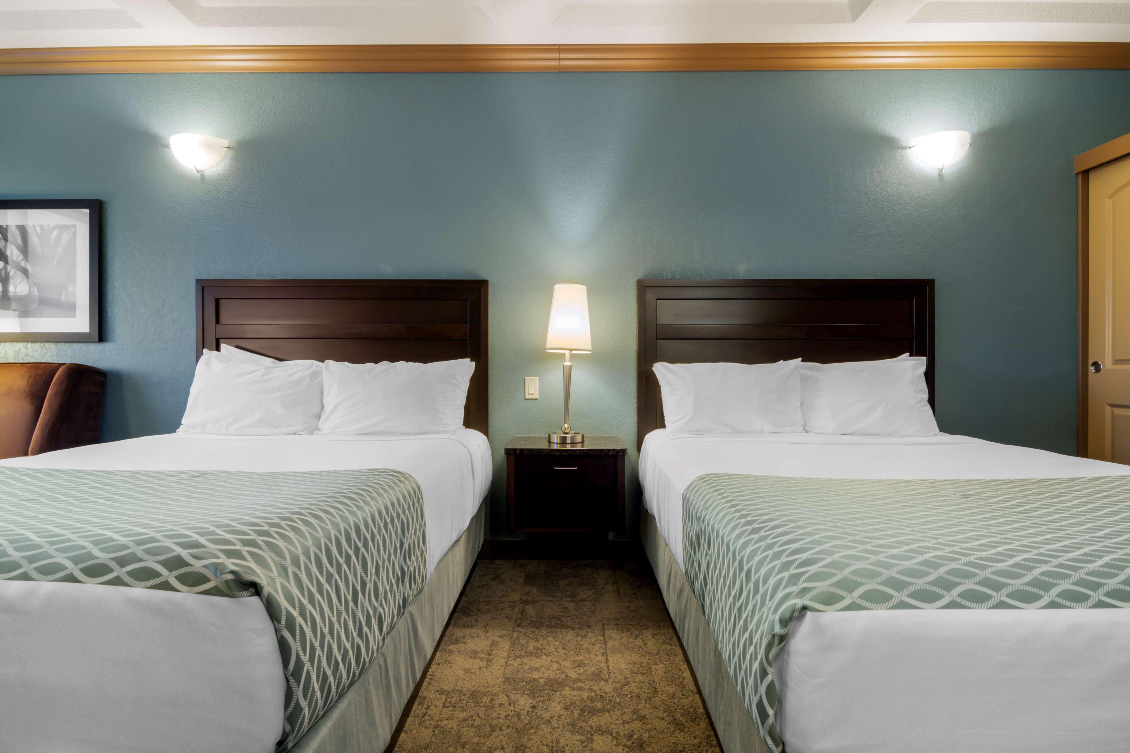Room, 2 Queen Beds, Sofa, Top Floor
