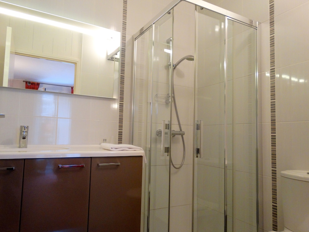 Le Castel Fleuri Hotel 10/61