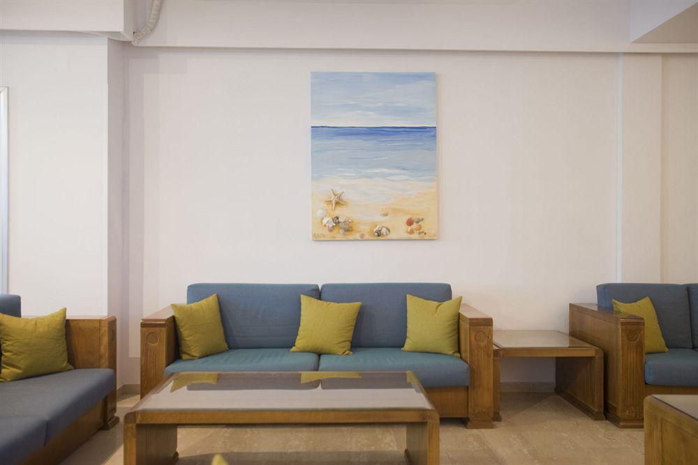 Vrissaki Hotel Apartments 14/21