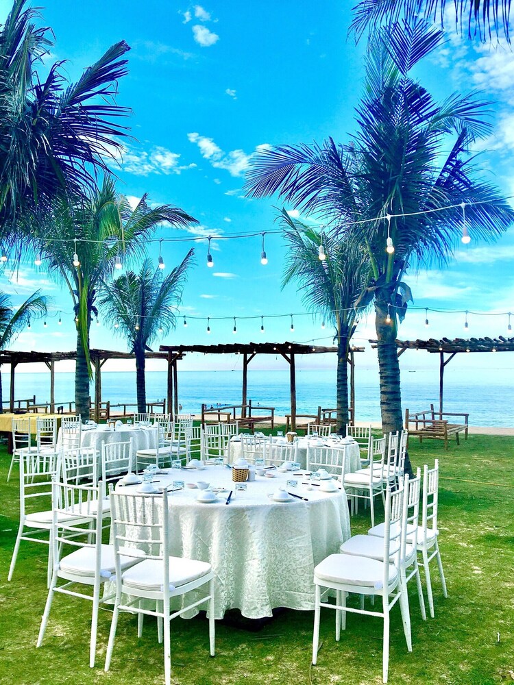 Sea Star Resort Quang Binh 11/66