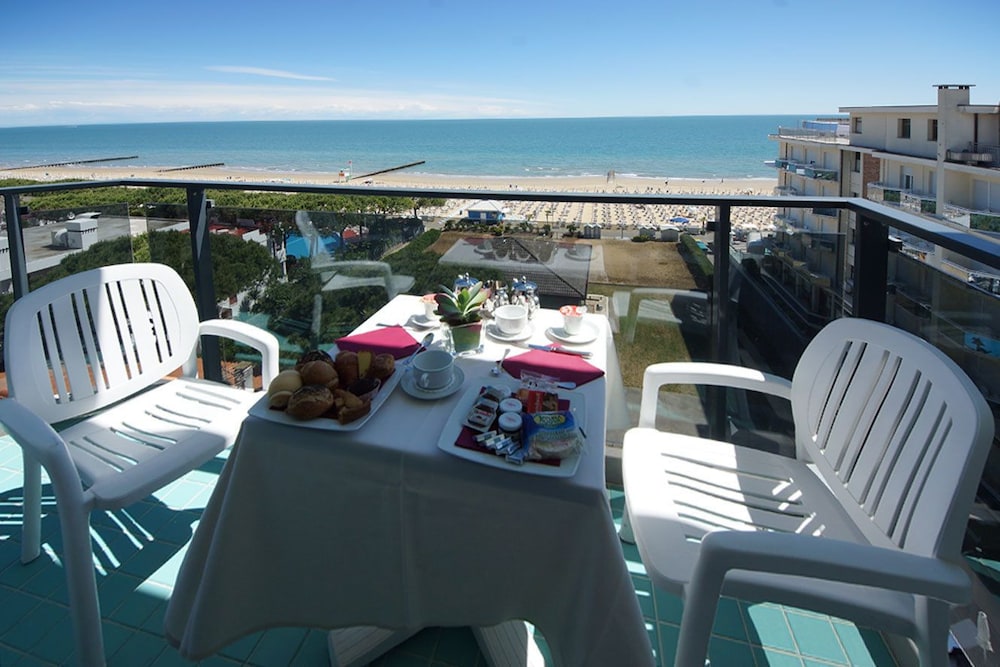 Hotel Europa Jesolo 4/73