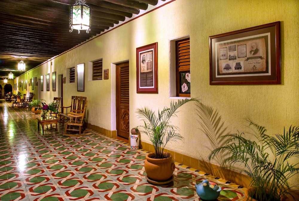 Hacienda Uxmal 6/49