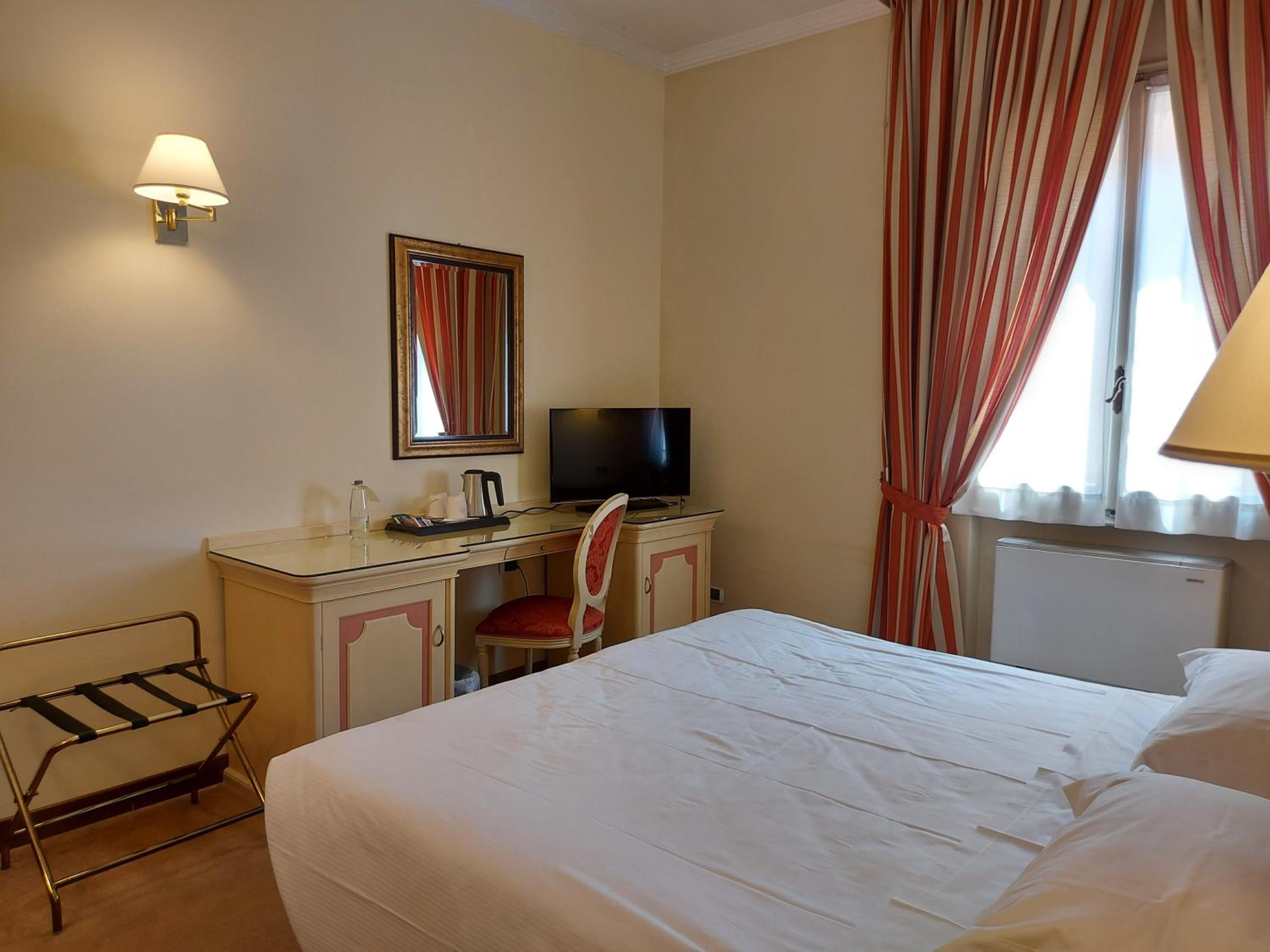 غرفة بسرير مزدوج، Phi Hotel Canalgrande 7/9