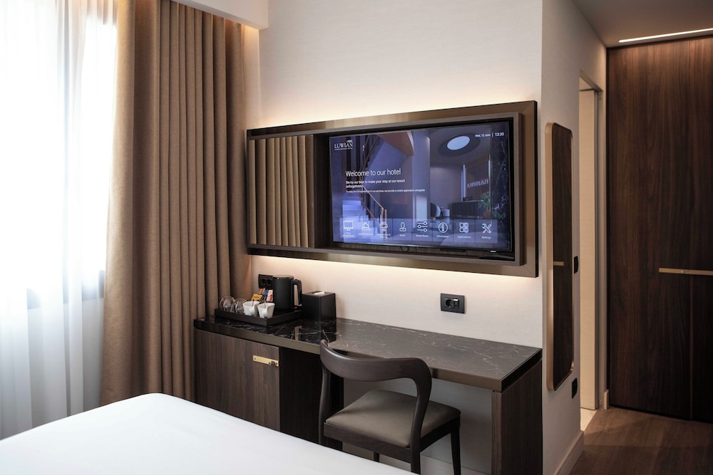 Luwian Athens Boutique Hotel 50/60