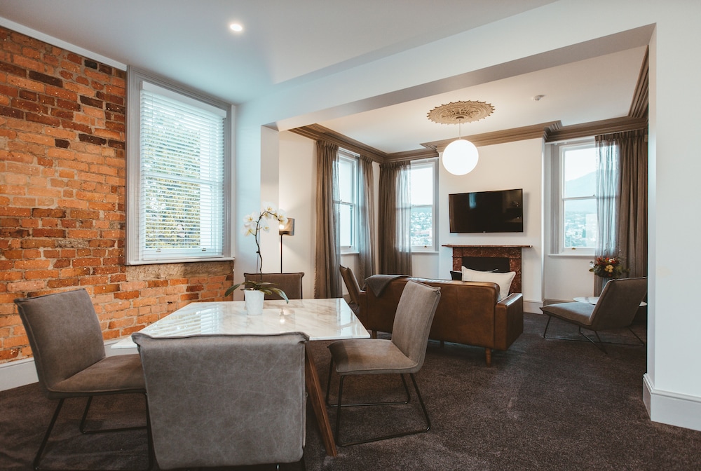 Maylands Lodge 28/36