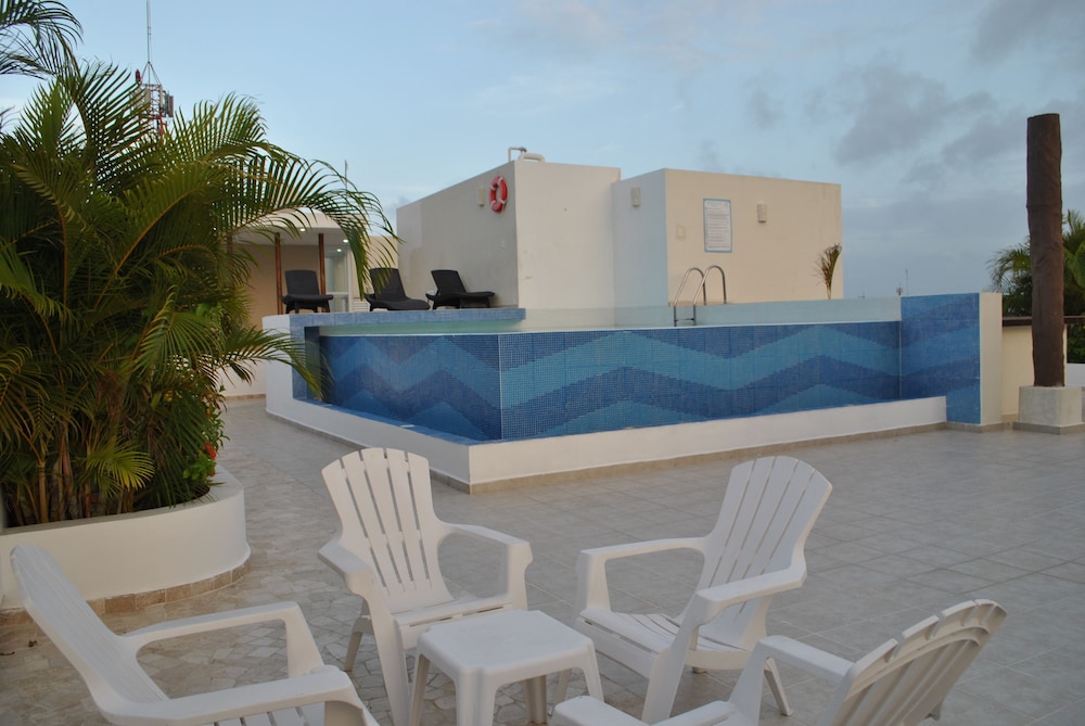 Hotel Angelos 8/50