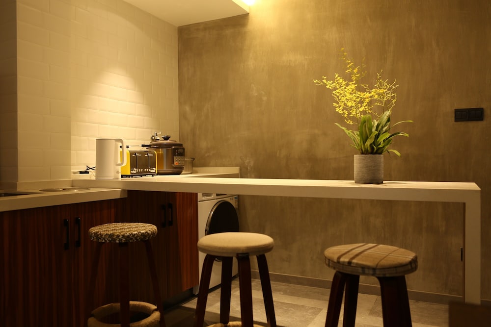 Miju House Jing'an 38/50