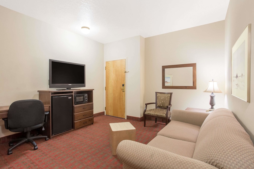 Ramada By Wyndham St George 32/37