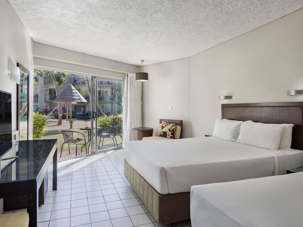 Mercure Nadi 16/48