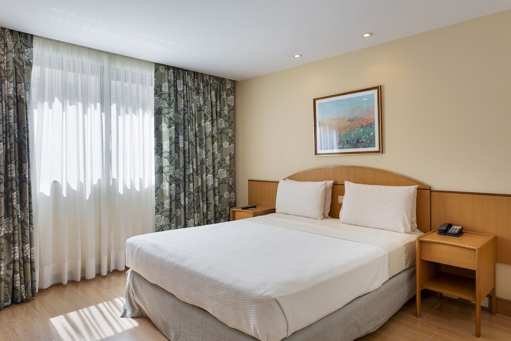 SUPERIOR, DOUBLE BED