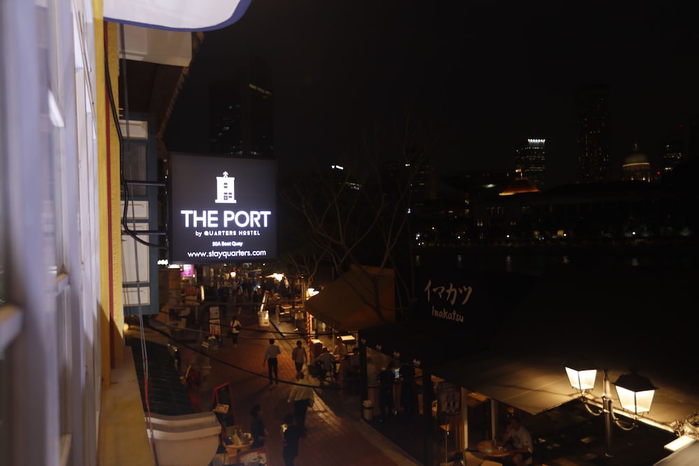 Beat Capsules At Boat Quay 5/40