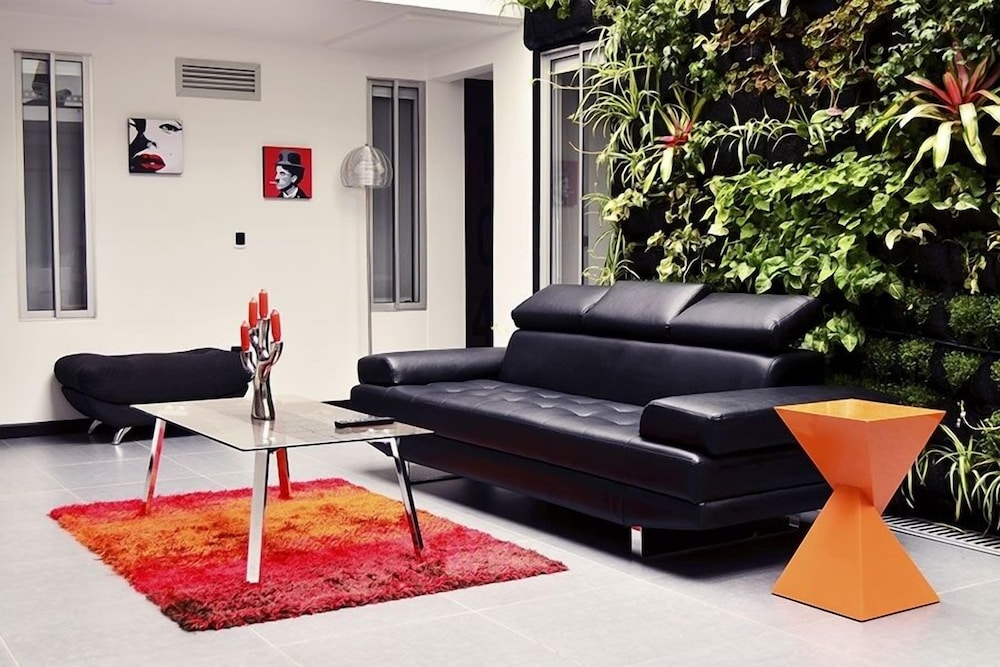 Hotel DC Feria 45/61