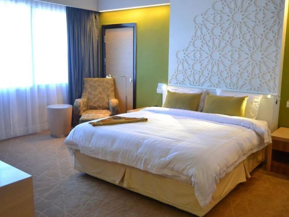 Raia Hotel Kota Kinabalu 15/45