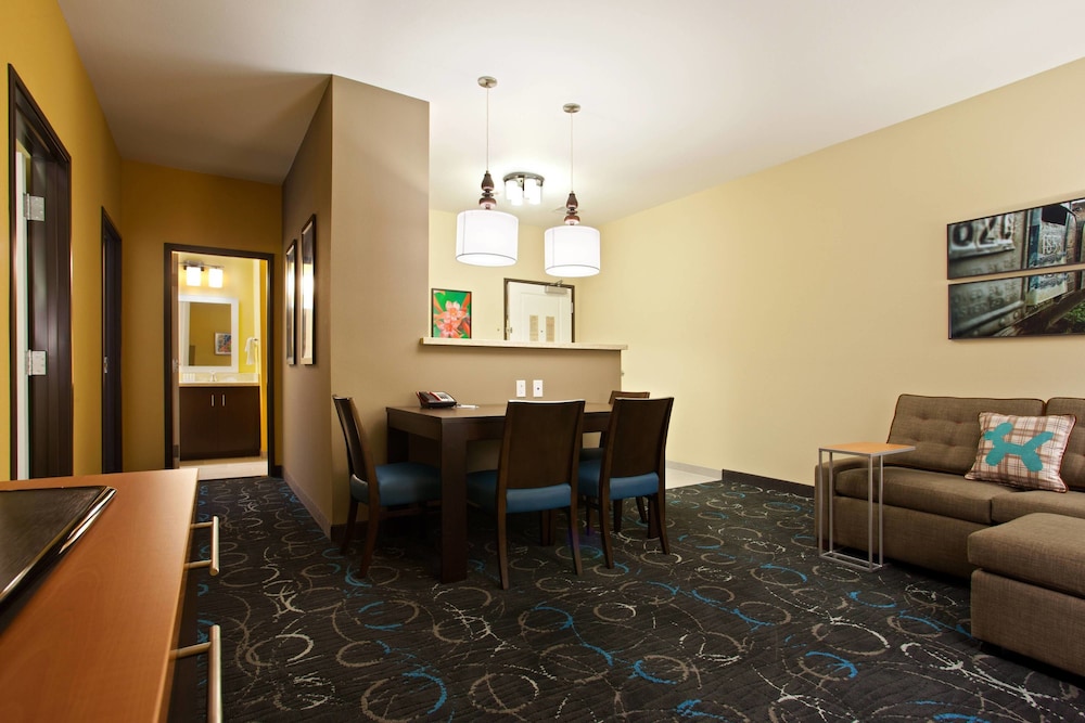 Towneplace Suites By Marriott Carlsbad 31/57