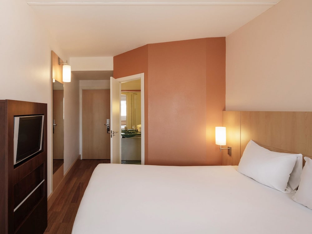 Ibis Malaga Centro Ciudad Hotel 21/70