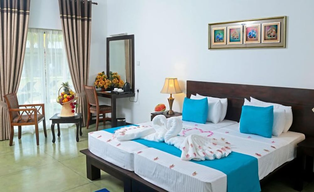 Coco Royal Beach Kalutara 3/25