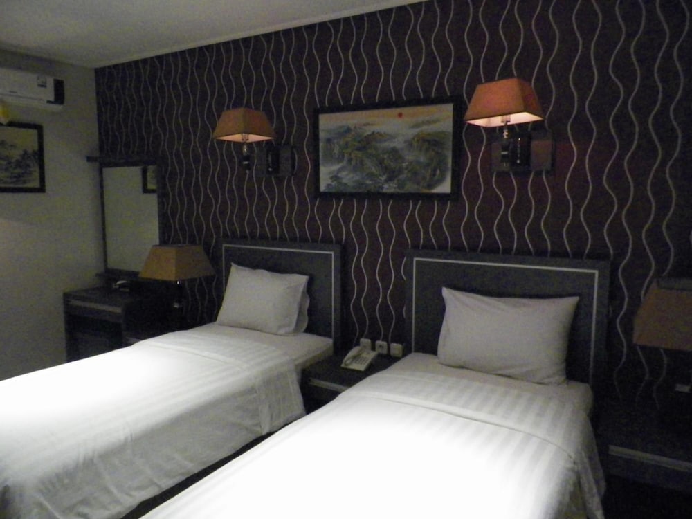 Hotel Victory Bandung 16/45