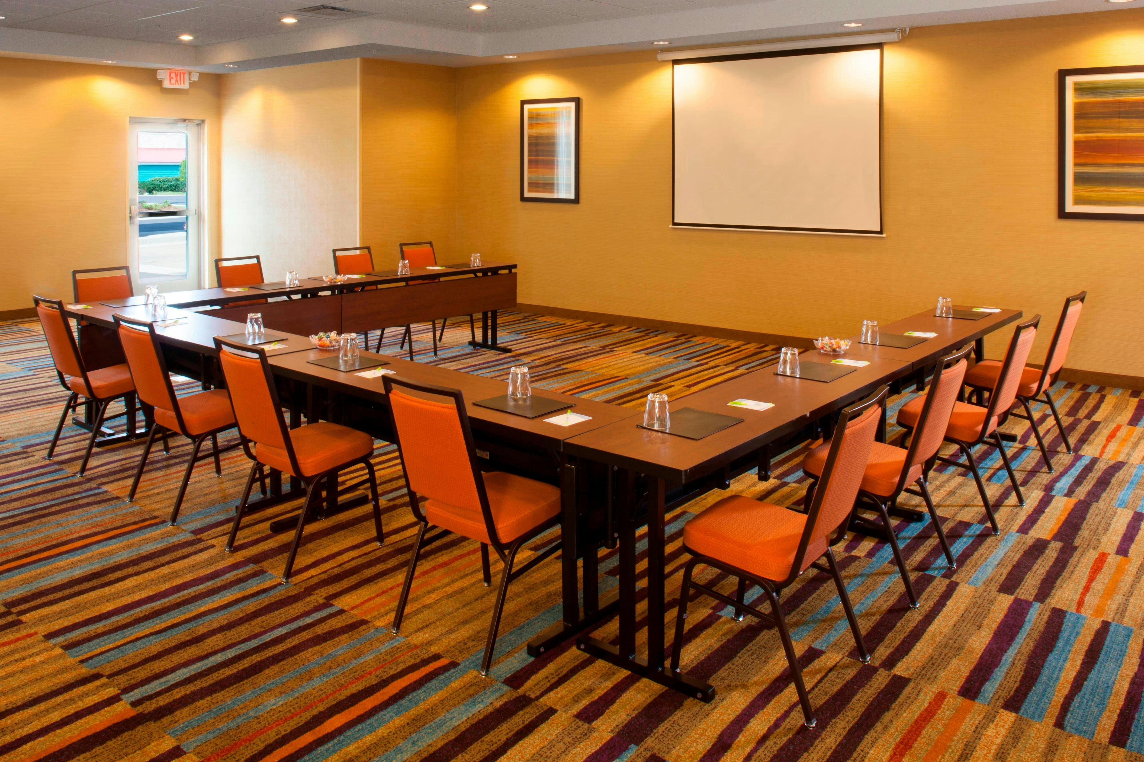 Fairfield Inn Suites By Marriott Atlanta Gwinnett Place 10/10