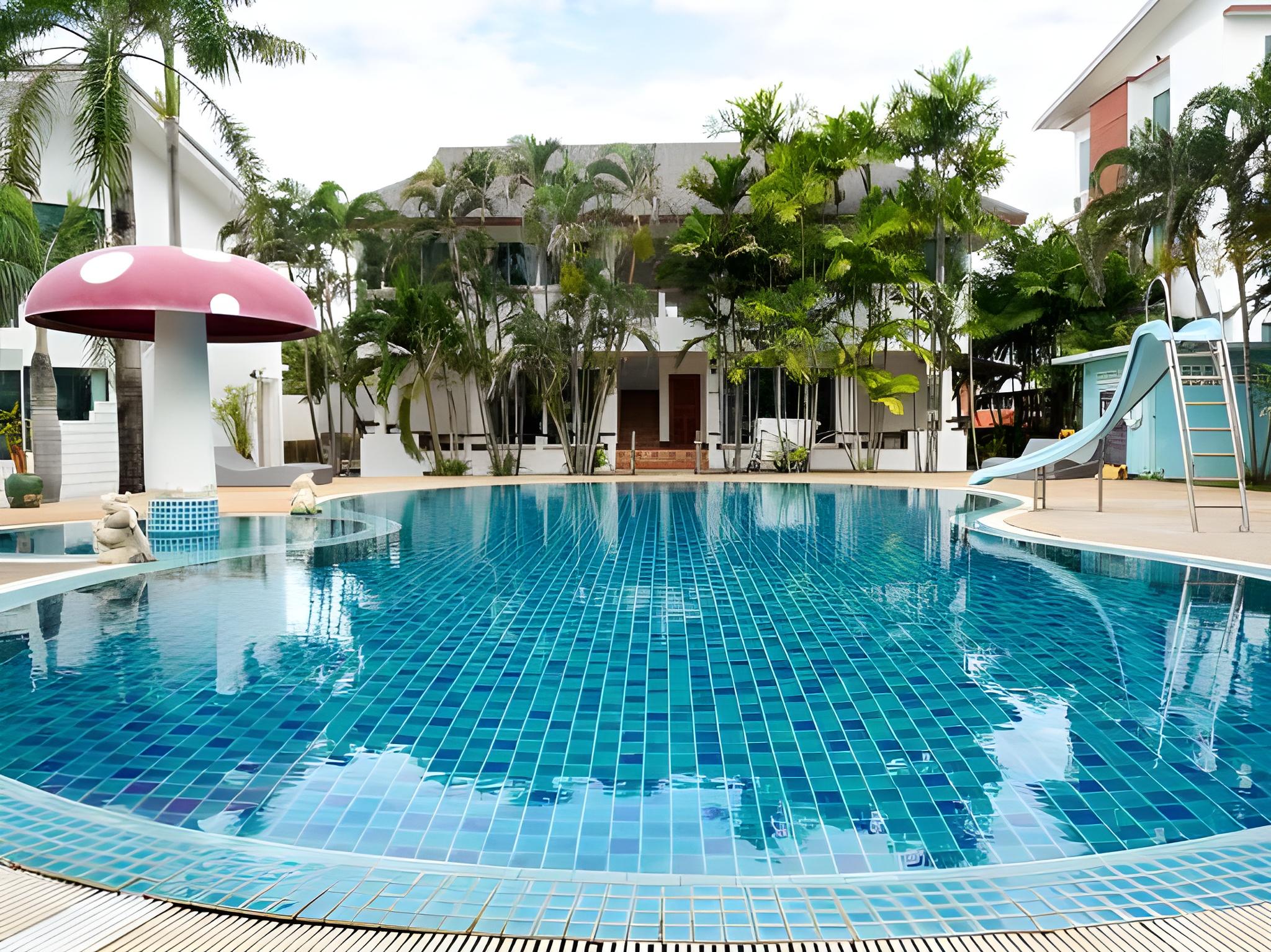 Rattana Pura Beach Resort 8/54