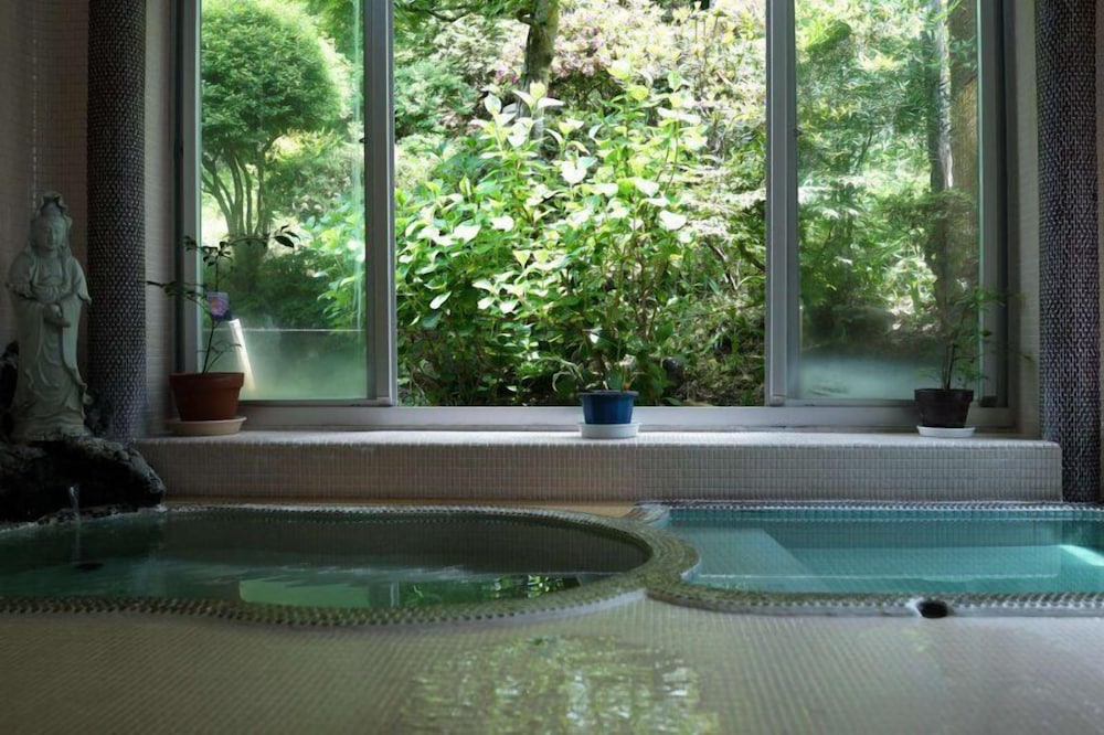 Midoriya Ryokan Kichiemon 6/22