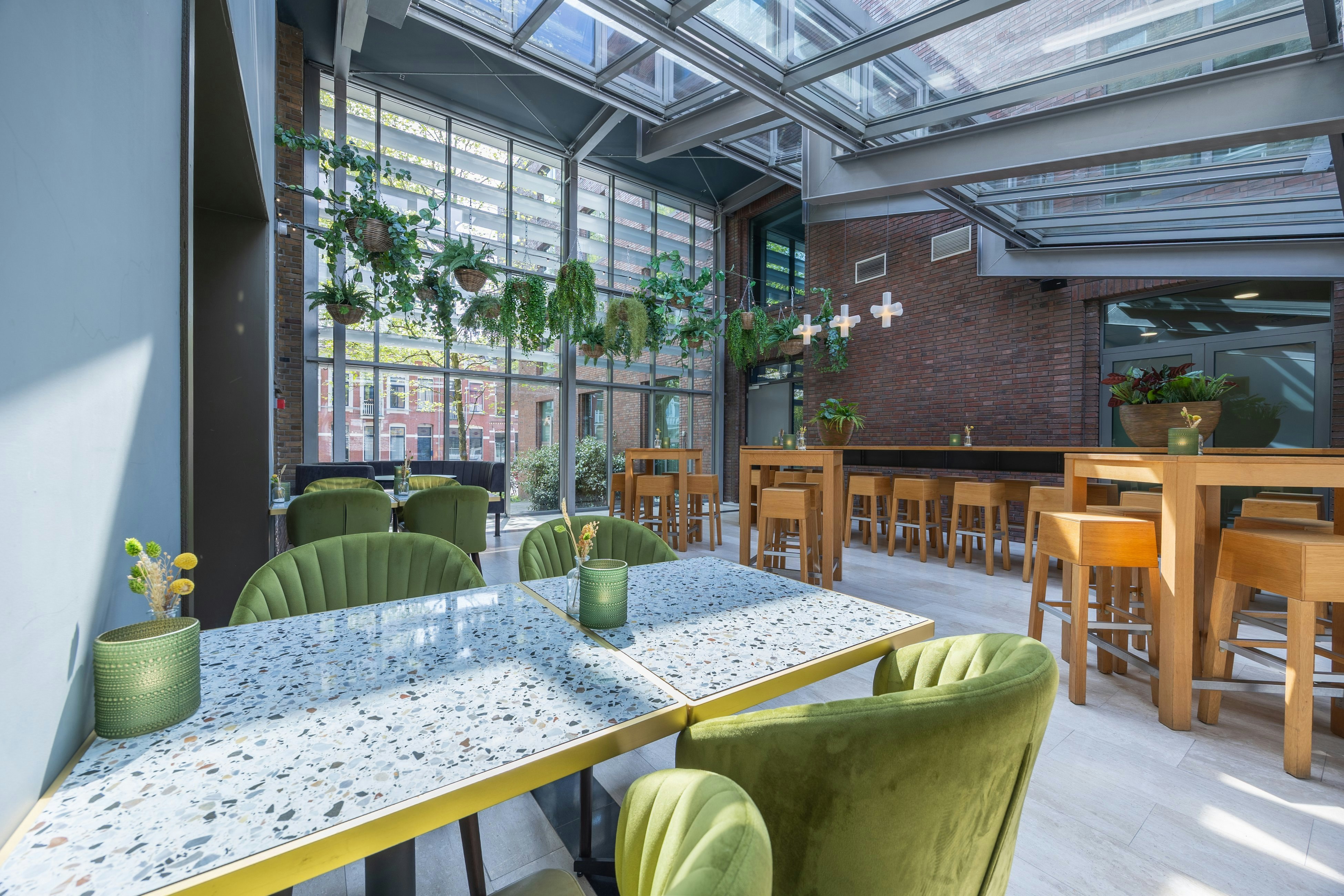 Leonardo Hotel Breda 11/22
