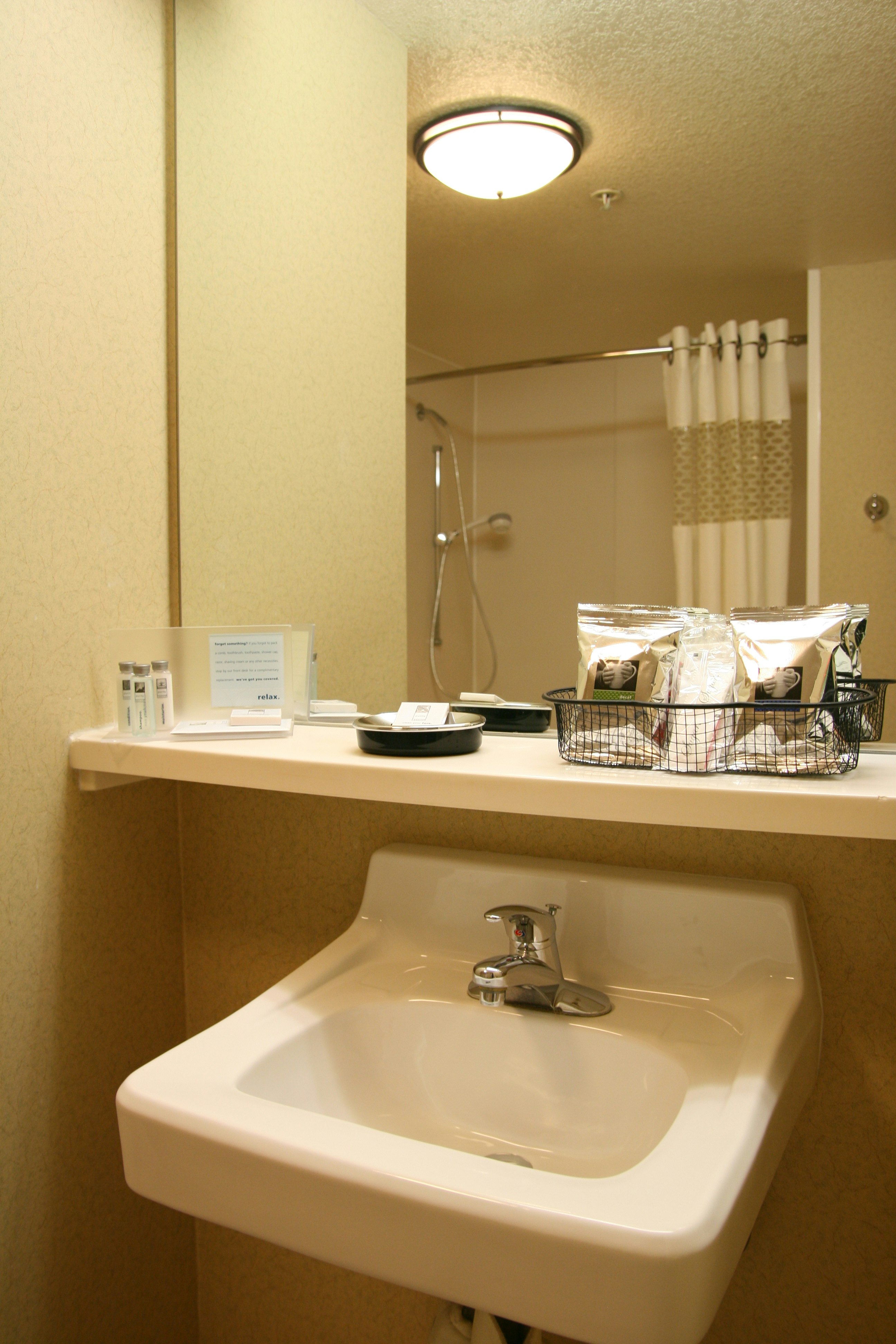 Hampton Inn San Marcos Ca 63/66