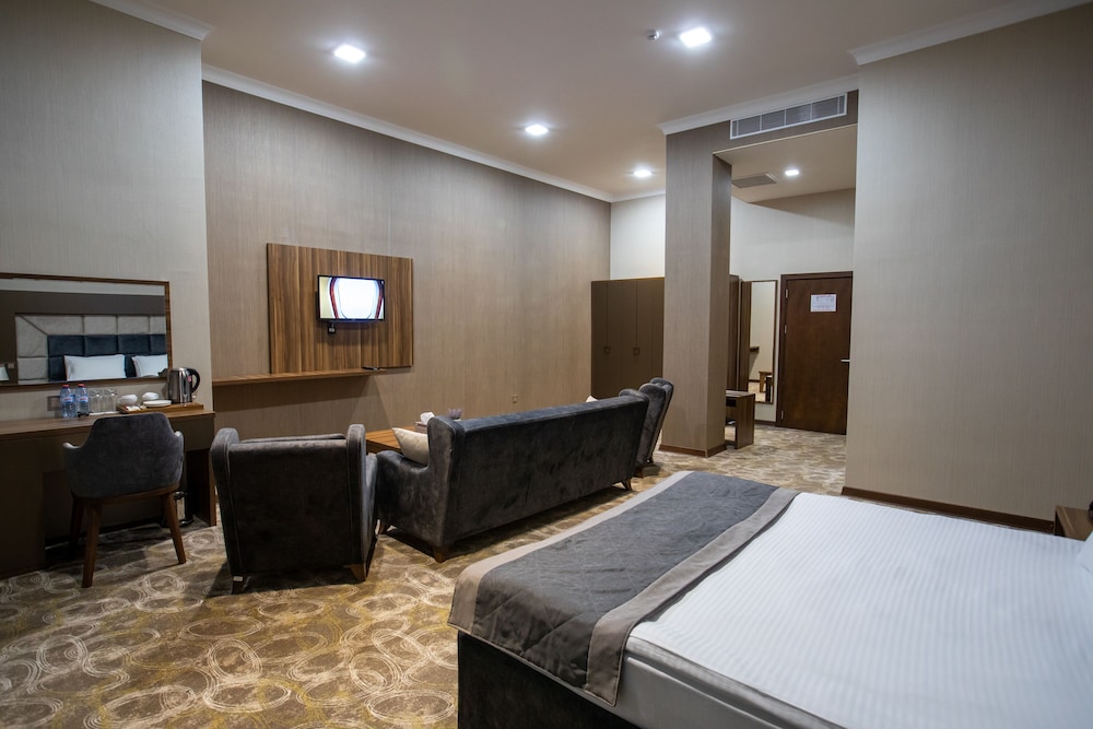 Volga Hotel Baku 19/32