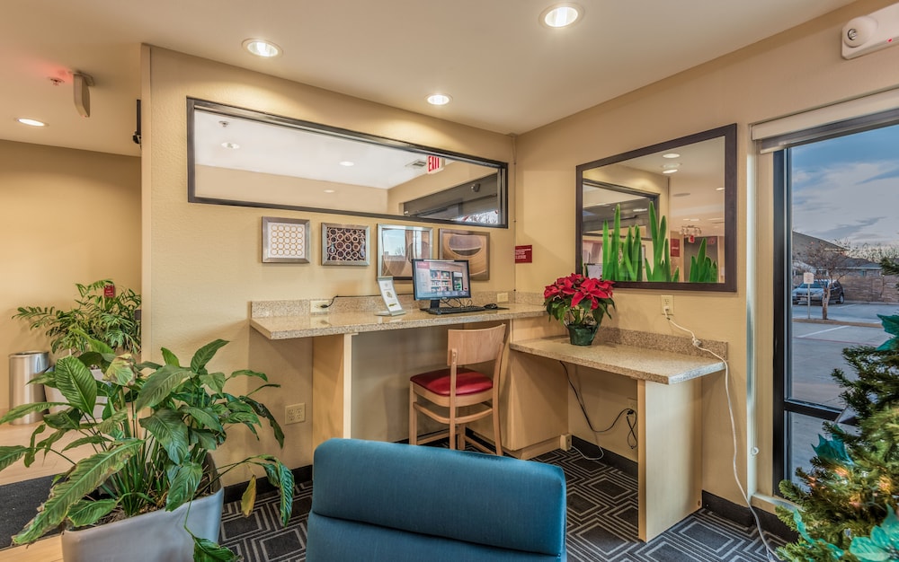 TownePlace Suites Dallas DeSoto 22/27