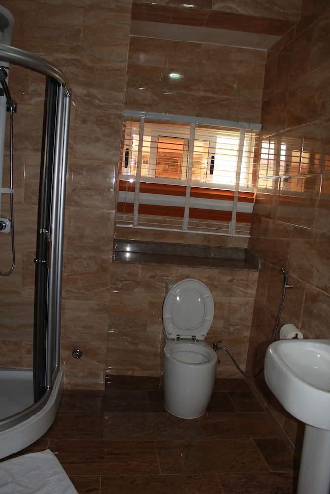 Grand Cubana Hotels 41/45