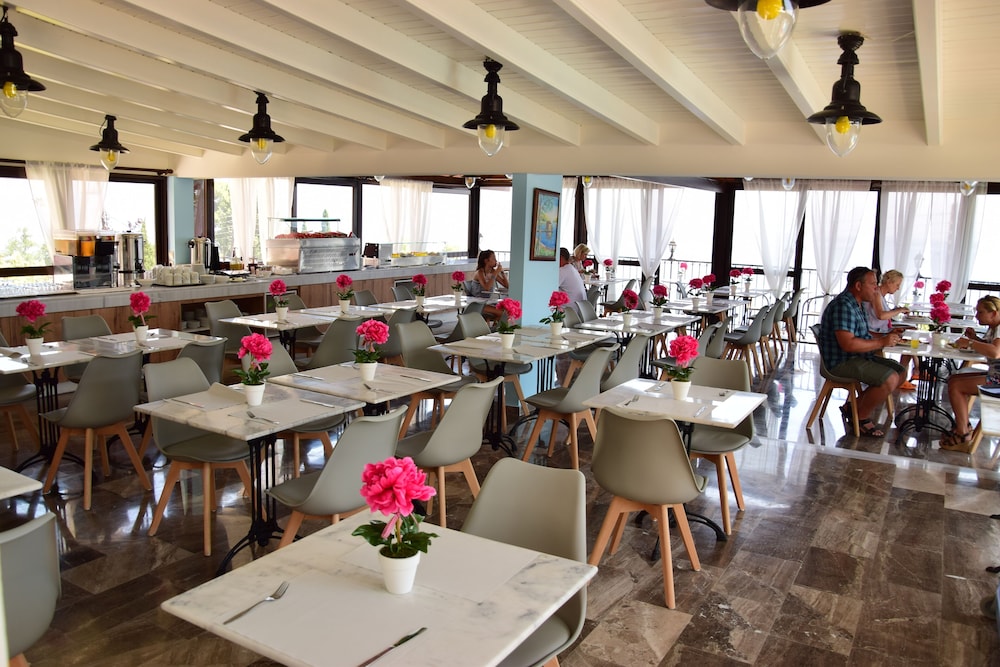 Lido Corfu Sun Hotel 4 Stars All-inclusive 30/50