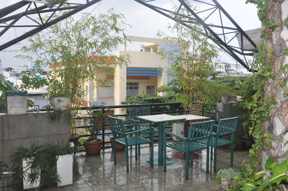 Khach san Minh Chau Hoa Hung 31/50