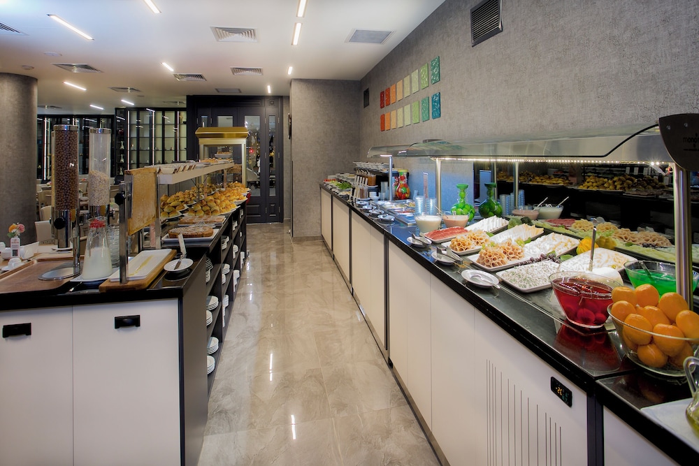 Hotel Bulvar Palas 40/67