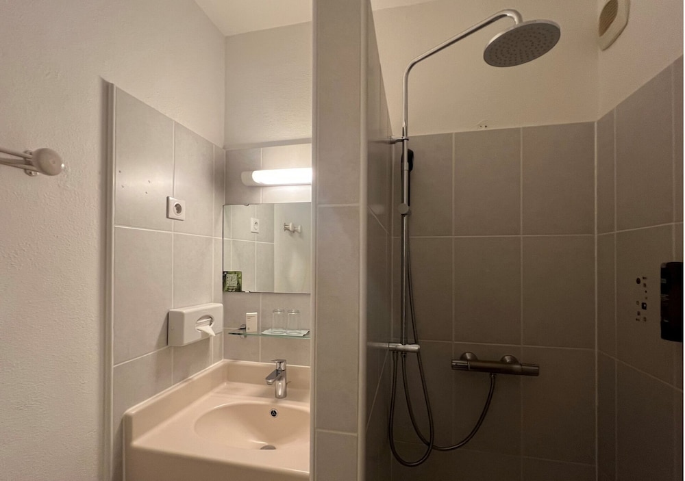HOTEL LE GAVRINIS 22/25